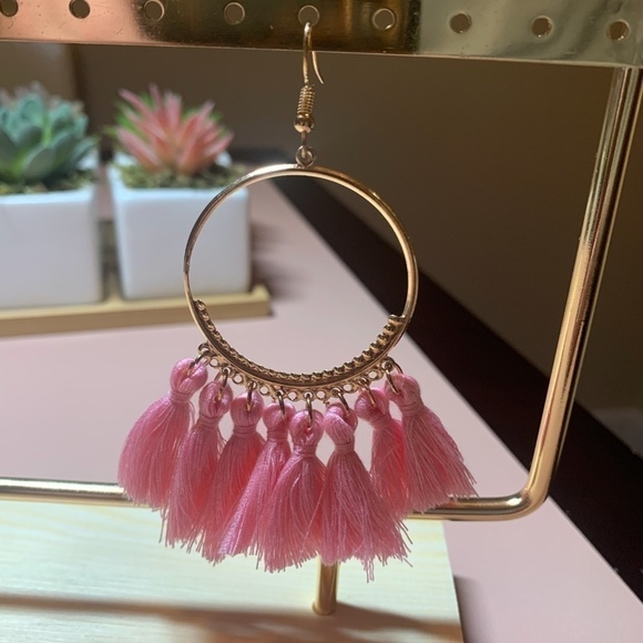 SALE💚 any 3 for $18 💚 Bohemian Tassel Fan Hoop Earrings Statement - Picture 2 of 6